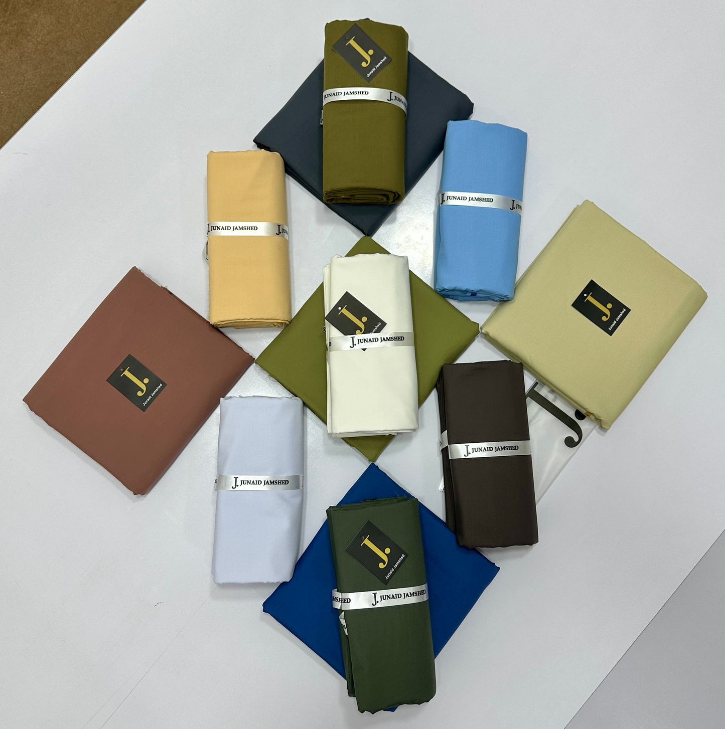 J .Gents Winter Wash Wear 6 Suits B