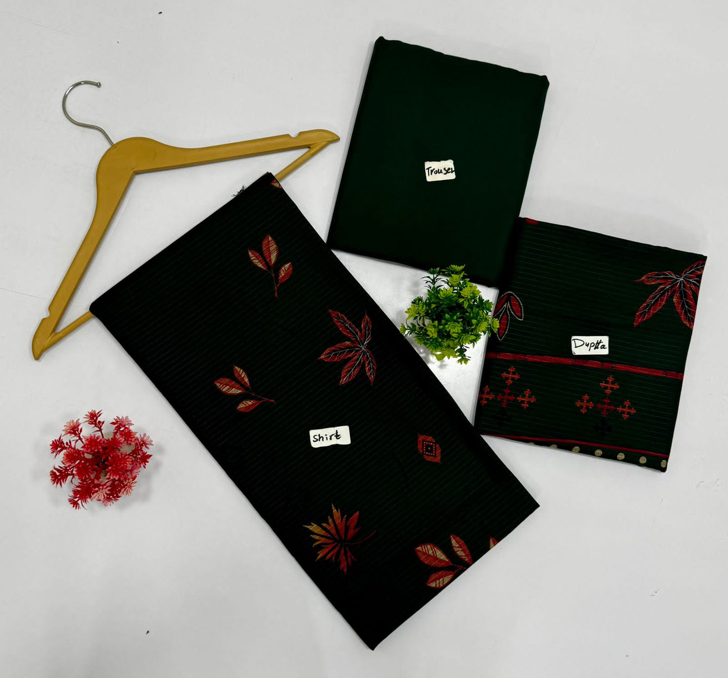 Charcoal Brand 3Pc Bana Dora (4 Suits)B