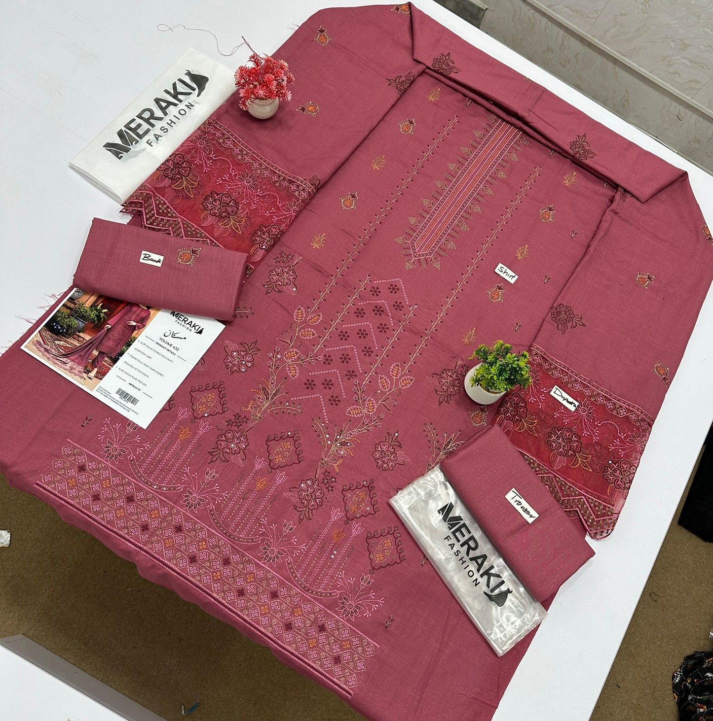 Meraki Fashion Vol 432 (3 Suits)A