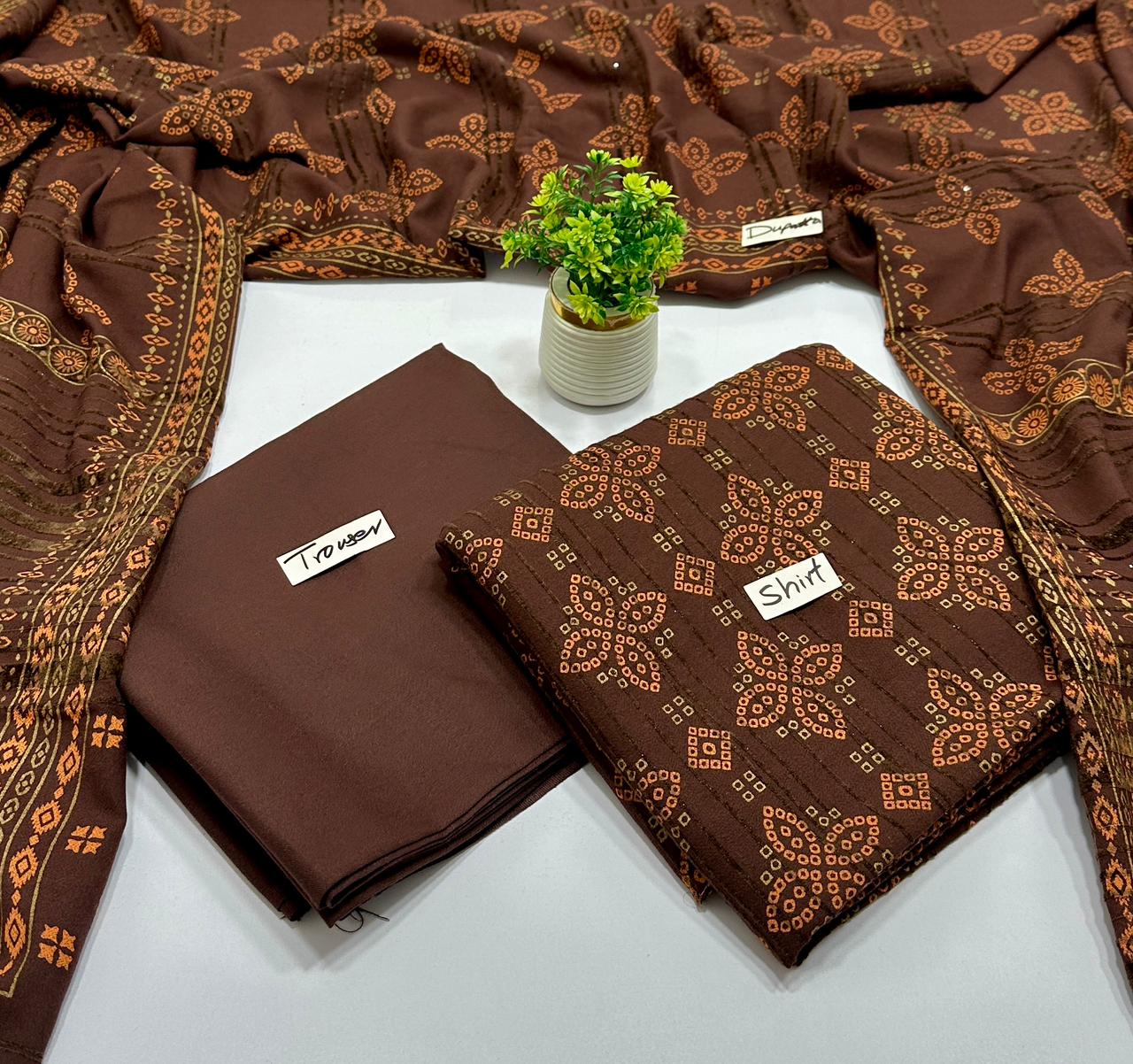 Lakhani Print Chamki 3Pc Valvet Strips (8 Suits)A