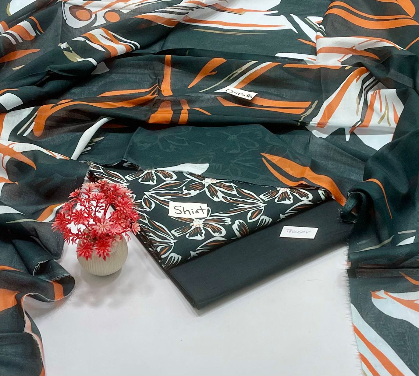 English Print Original Brand 3 Pc Lawn (5 Suits )B