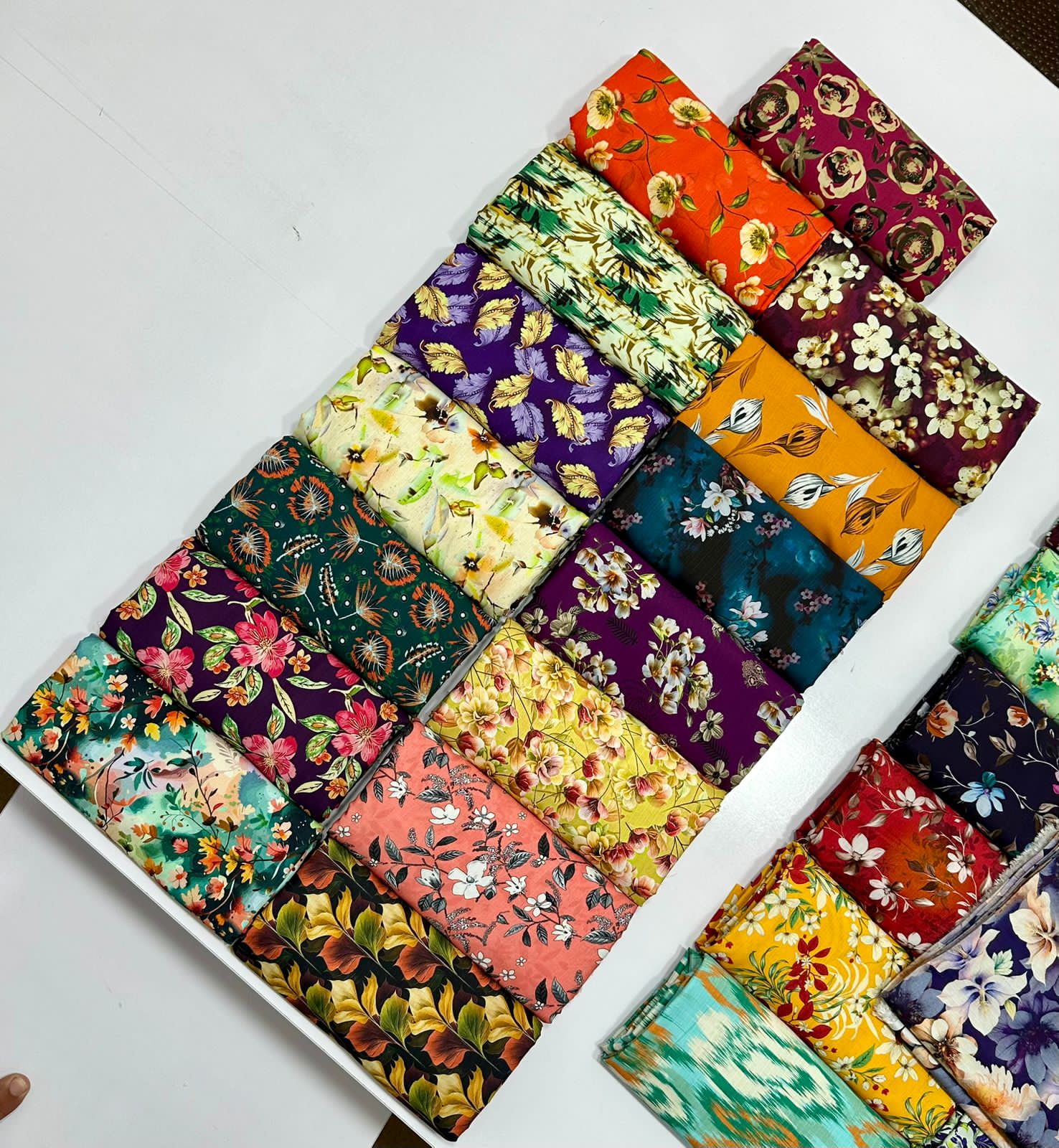 Kayseria 2Pc All Over Bana Dora Print Linen 30 Suits