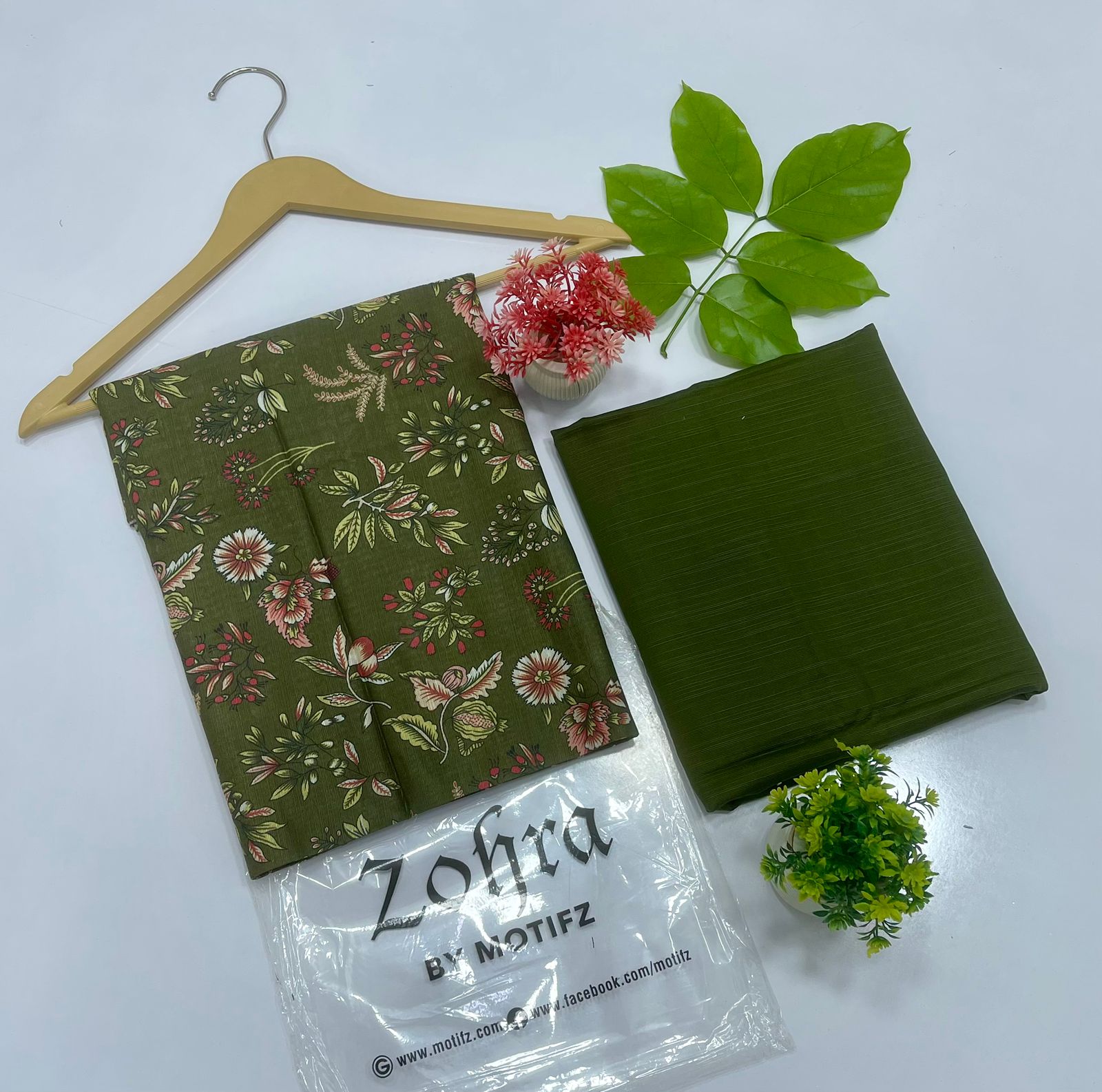 ZOHRA by Motifz 2PC Khaddar 20 Suit