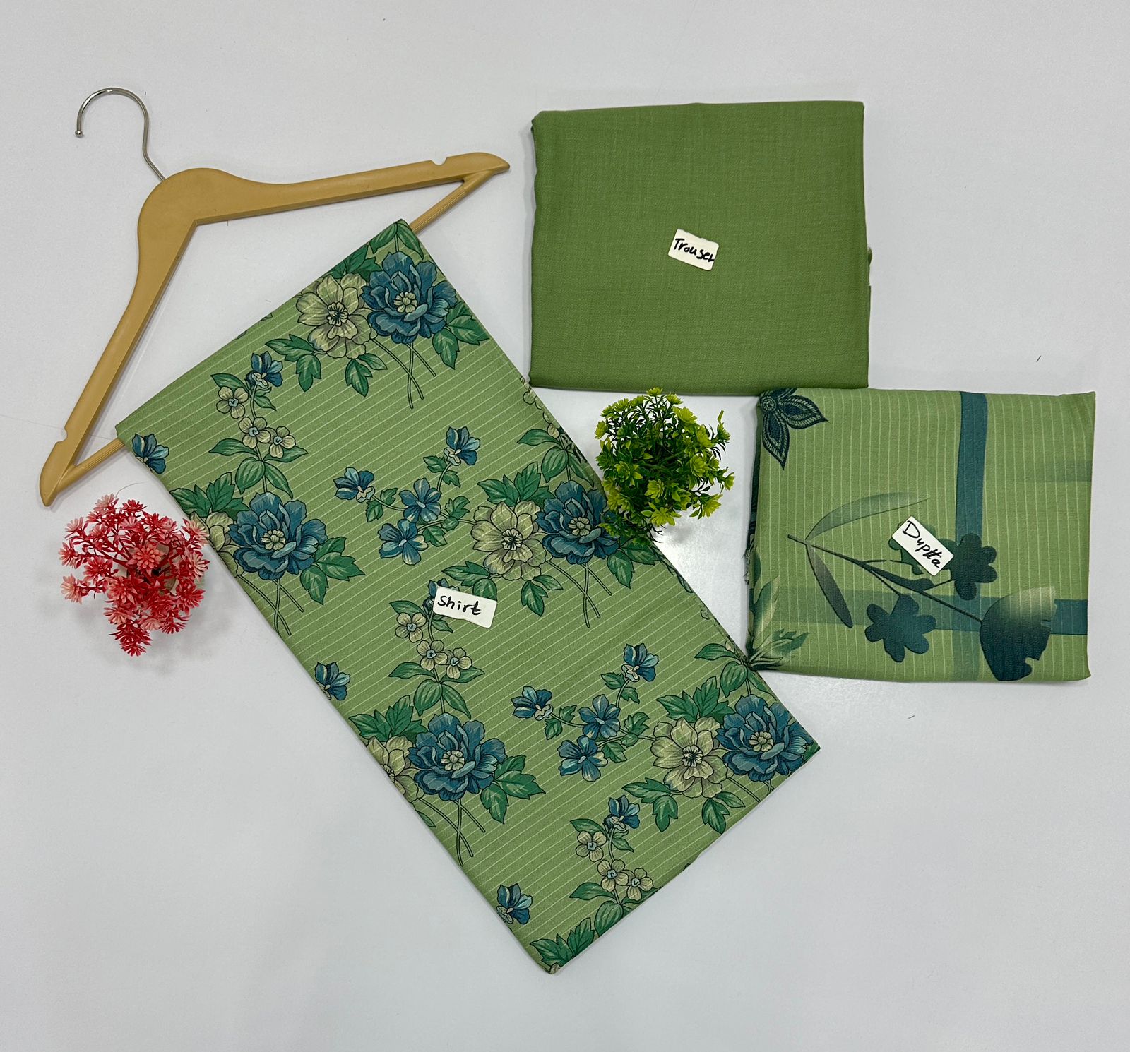 Original Brand Bana Dora Peace wool 3PC 5 Suits A