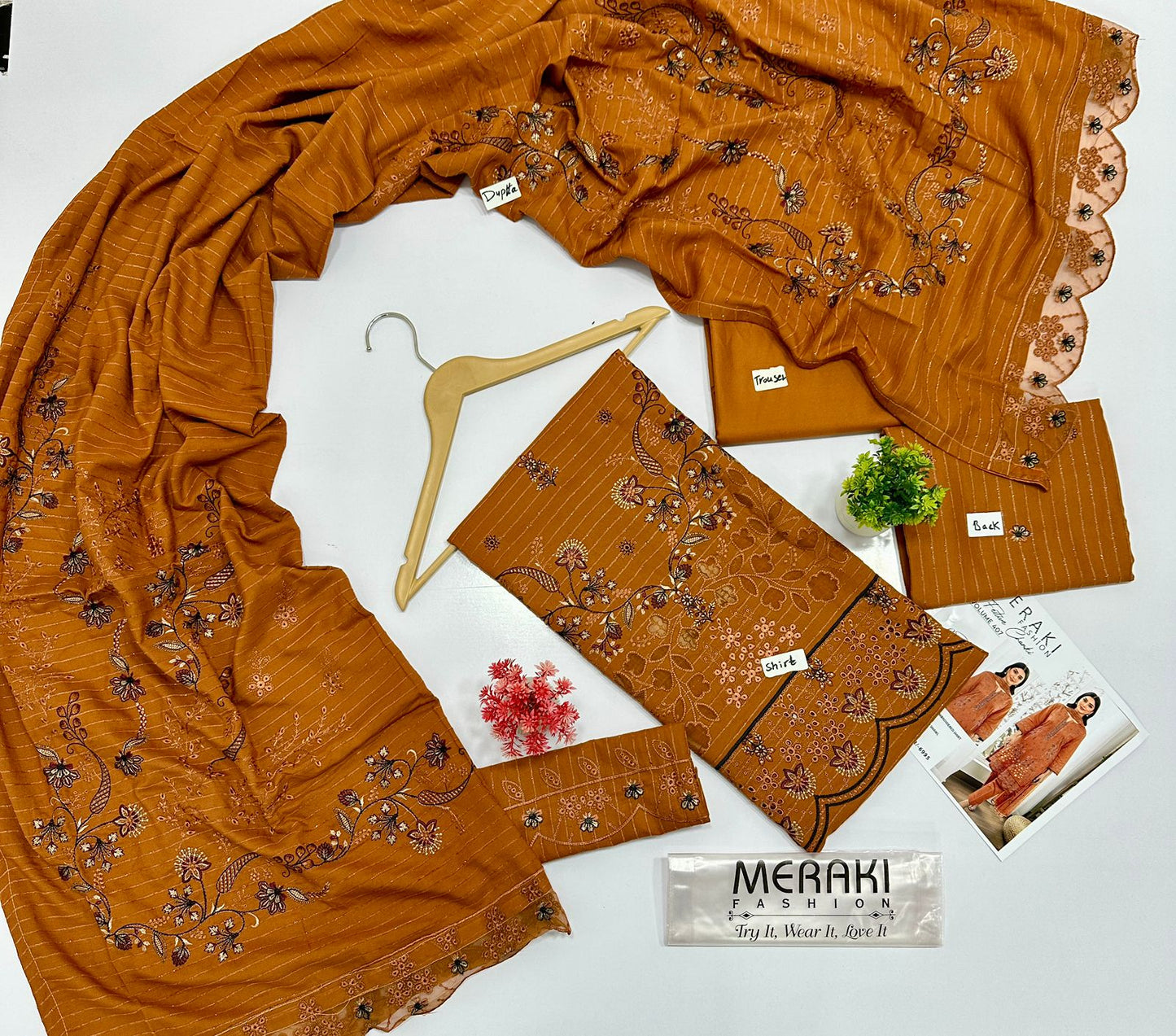 MERAKI FASHION VOL 407 CHAMKI PEACH WOOL (4 SUITS) B