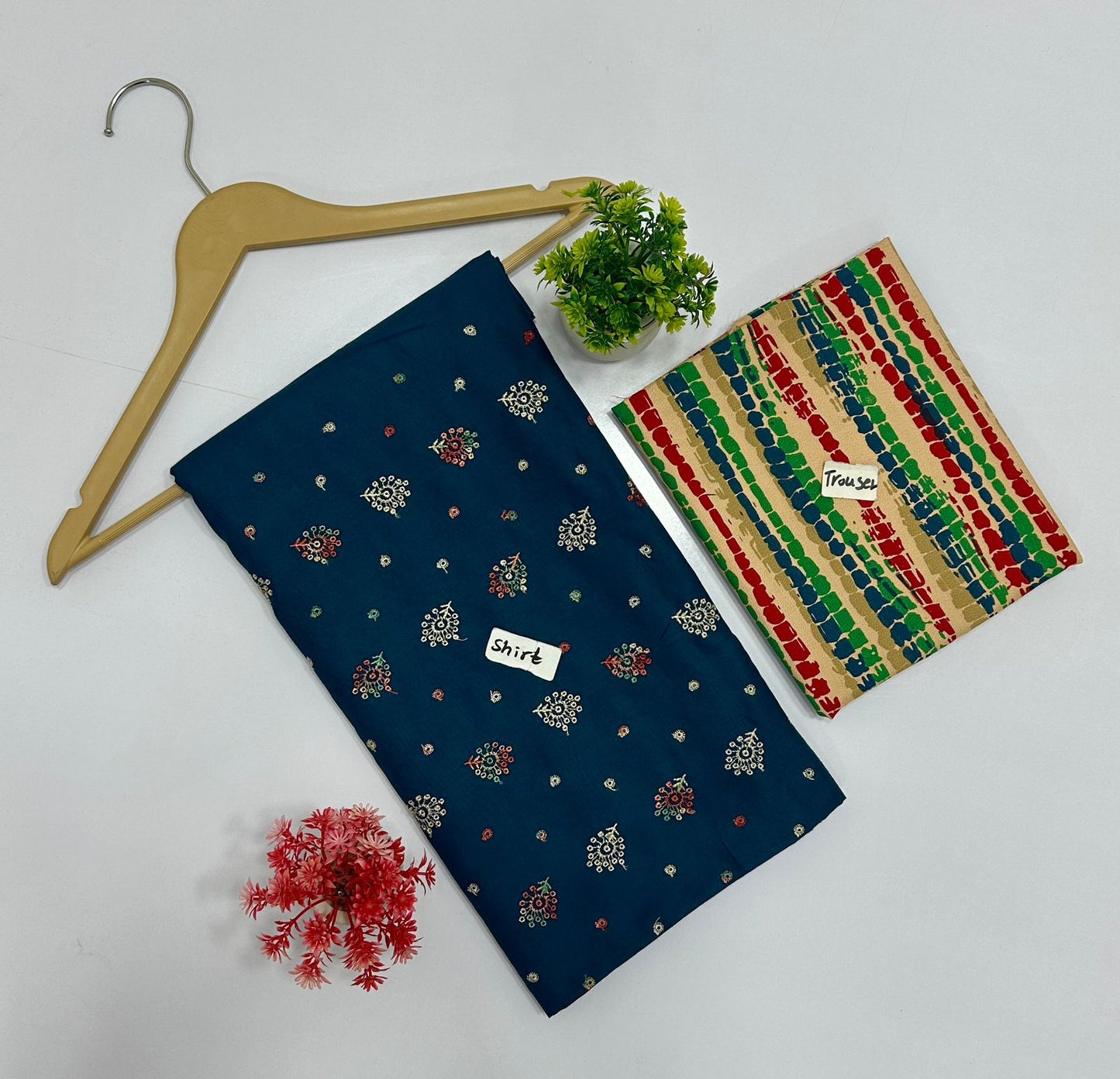 Chikan kari Multi Peace Dhanak (16 Suits)