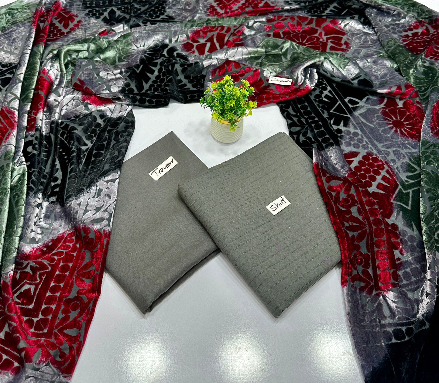 Valvet Strips Chamki With 3D Palachi Shawl (8 Suits)