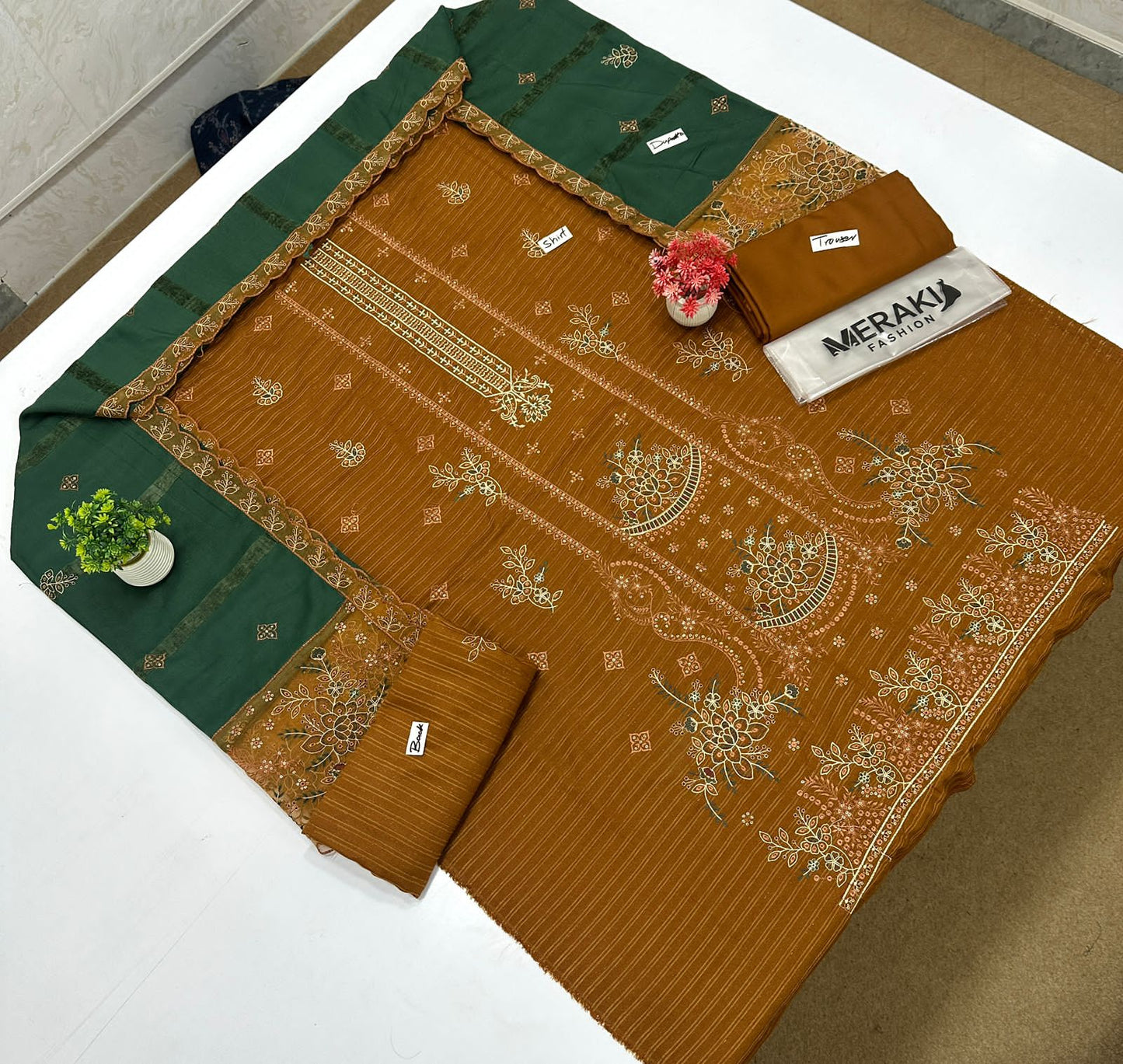 Meraki Fashion Vol 440 ( 8 Suits)